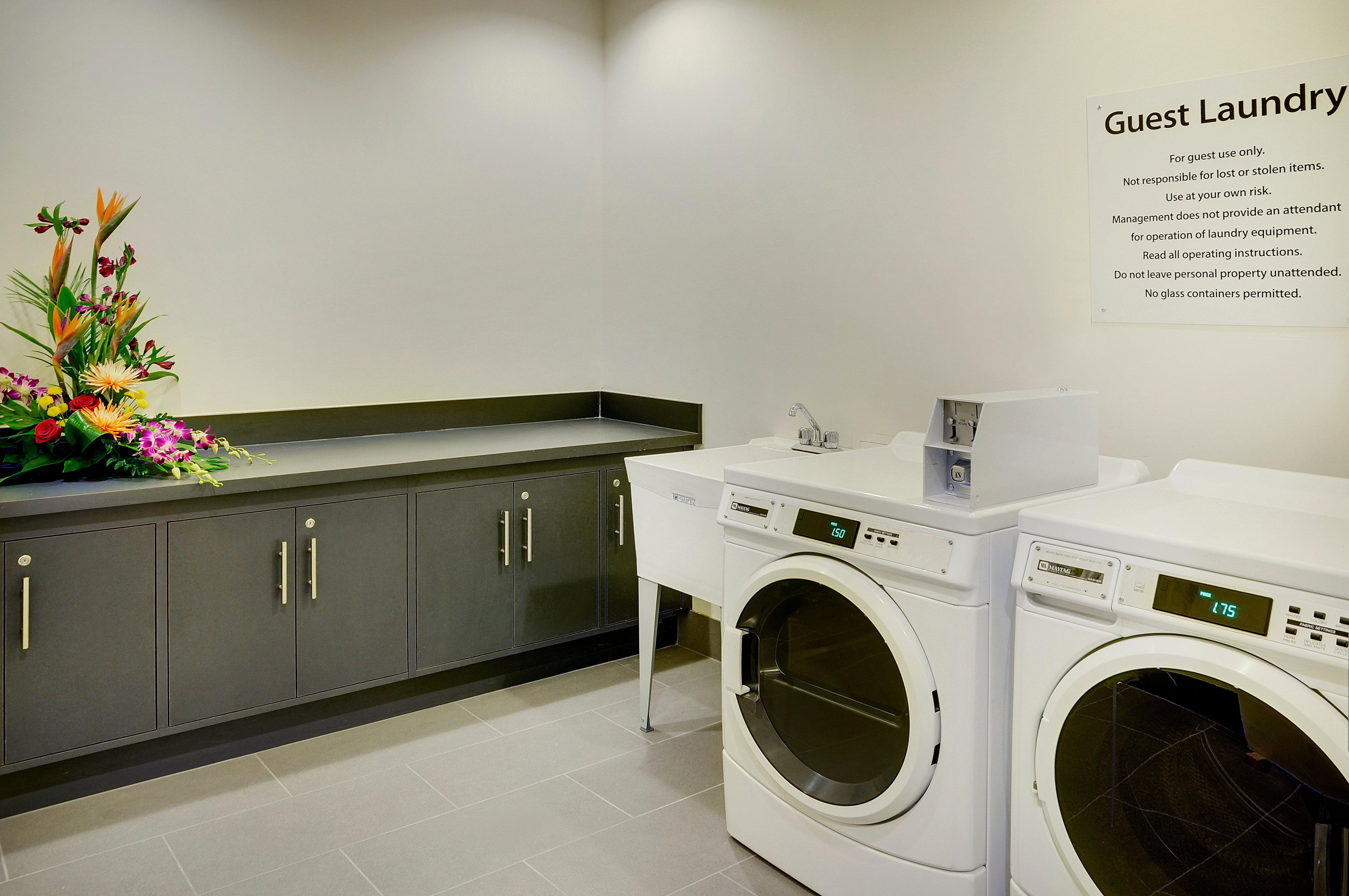 Holiday Inn Hotel & Suites London By Ihg Eksteriør bilde