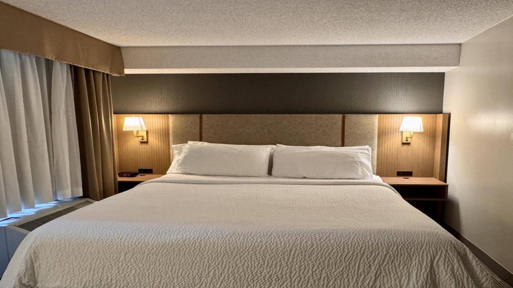Holiday Inn Hotel & Suites London By Ihg Eksteriør bilde