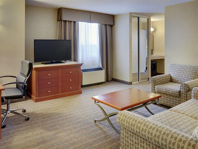 Holiday Inn Hotel & Suites London By Ihg Eksteriør bilde