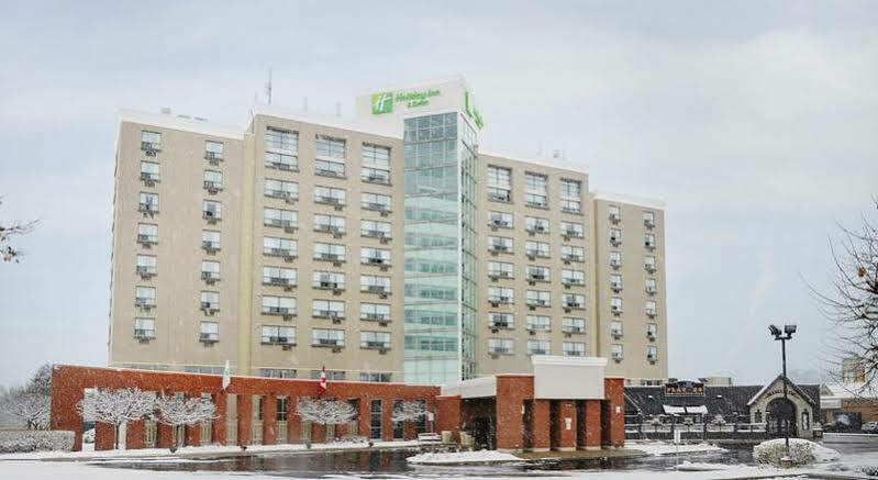 Holiday Inn Hotel & Suites London By Ihg Eksteriør bilde